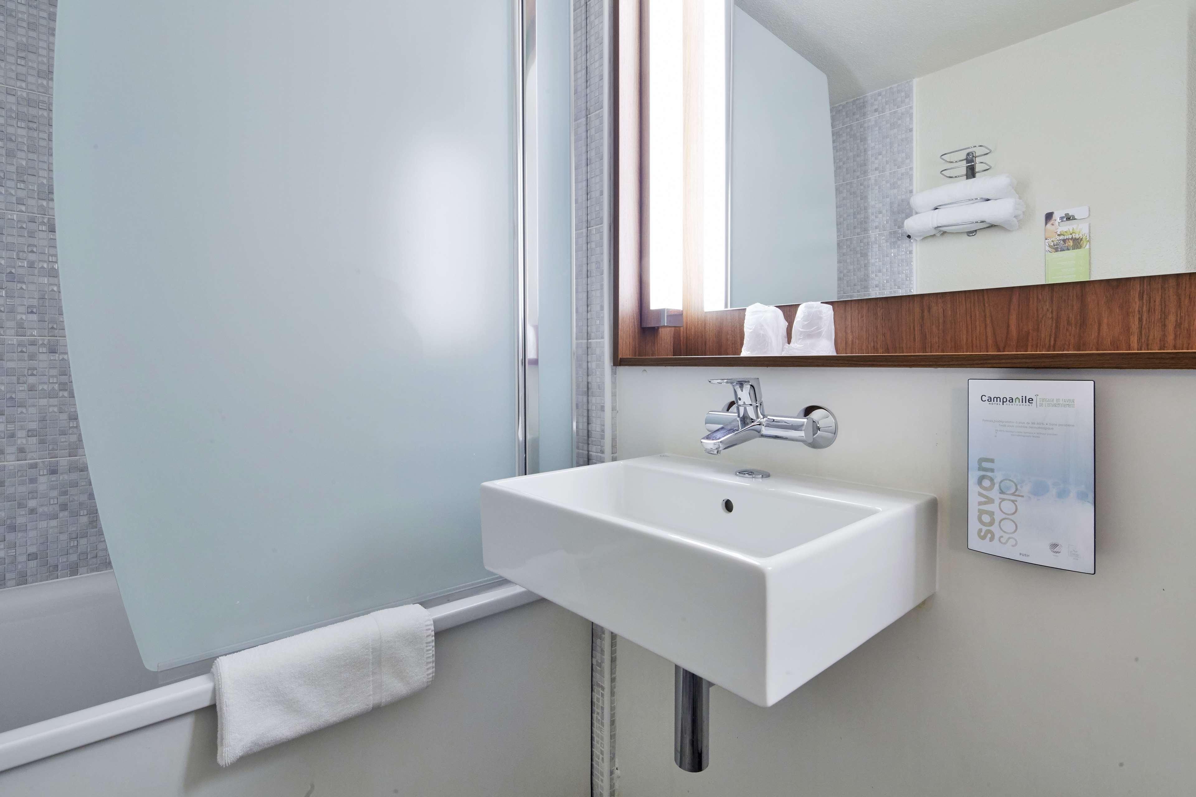 Hotel Kyriad - Ermont 3*