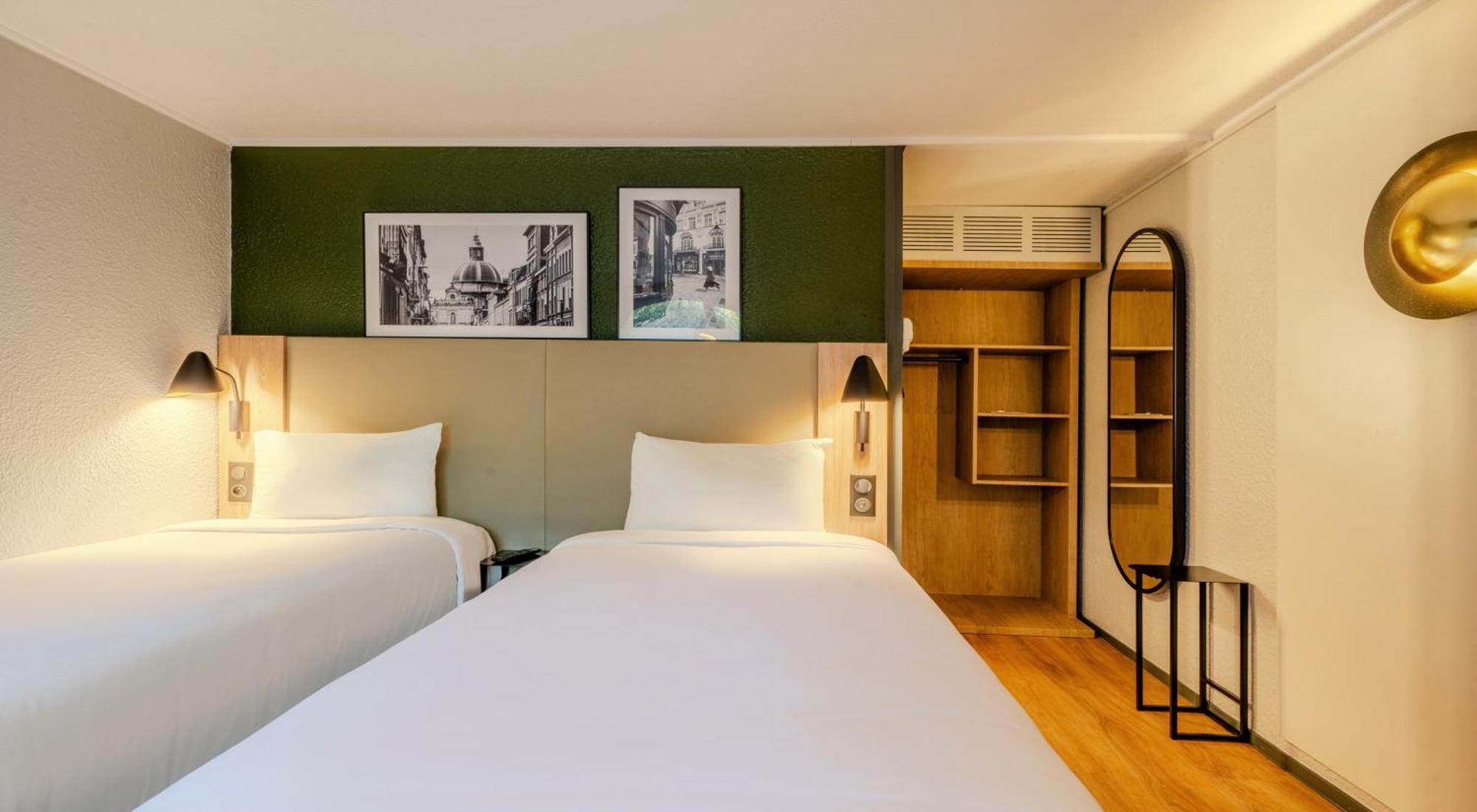Kyriad - Ermont Hotel 3*